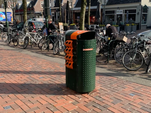Statiegeldbeugel / Doneerring voor plastic statiegeldflesjes aan afvalbakken 1