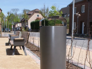 Afvalbak Constructo 72 met asbak in de kap