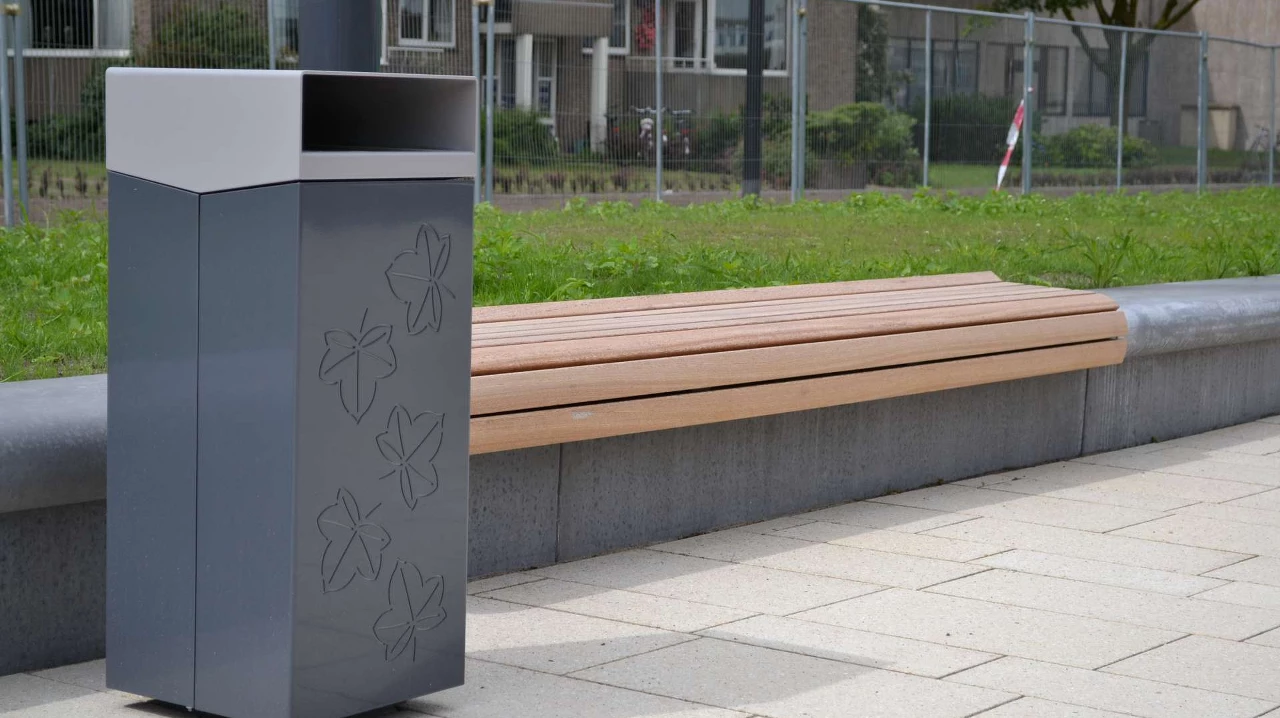 Quadrat litter bins 3