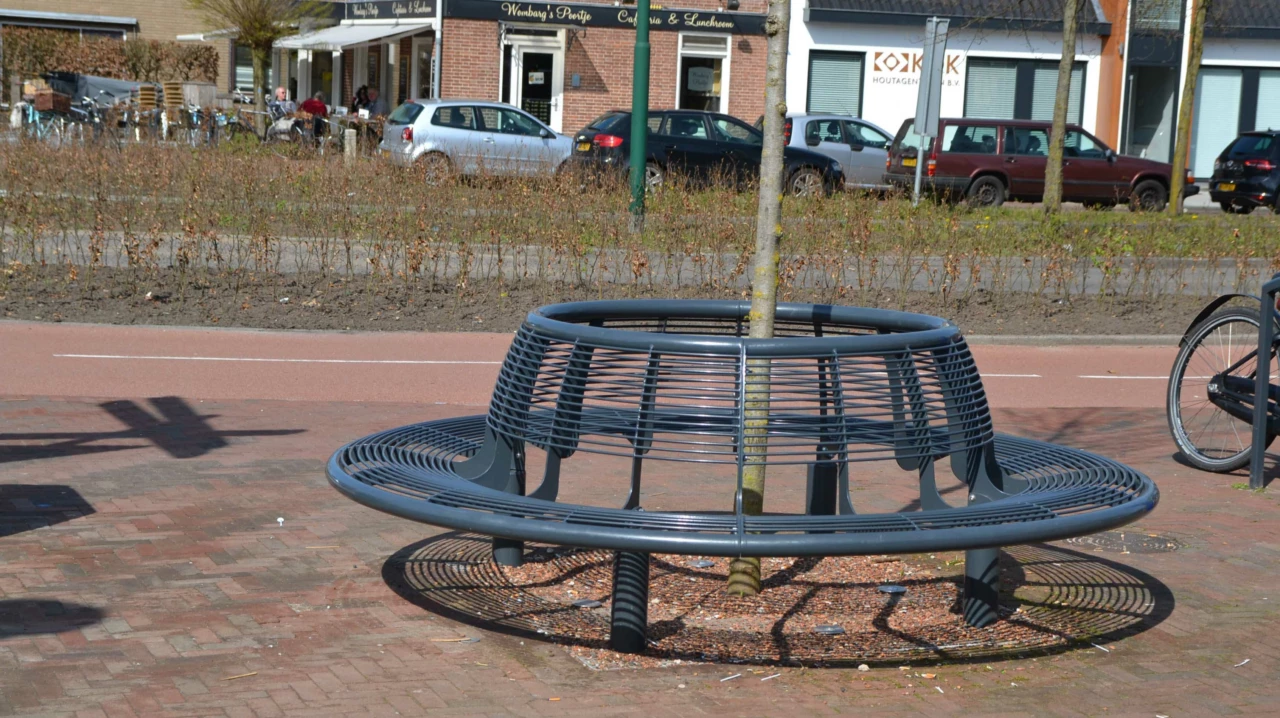 Boombank Cruzado met rugleuning voor de openbare ruimte