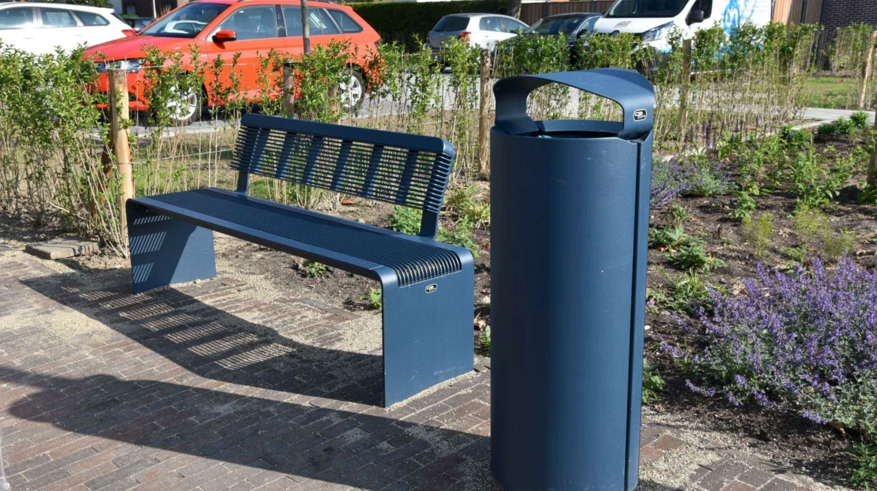 Buitenbank Bend enkelzits met rugleuning staal