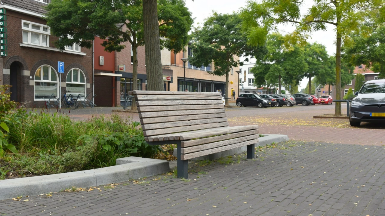 Buitenbank Edge 1800 2