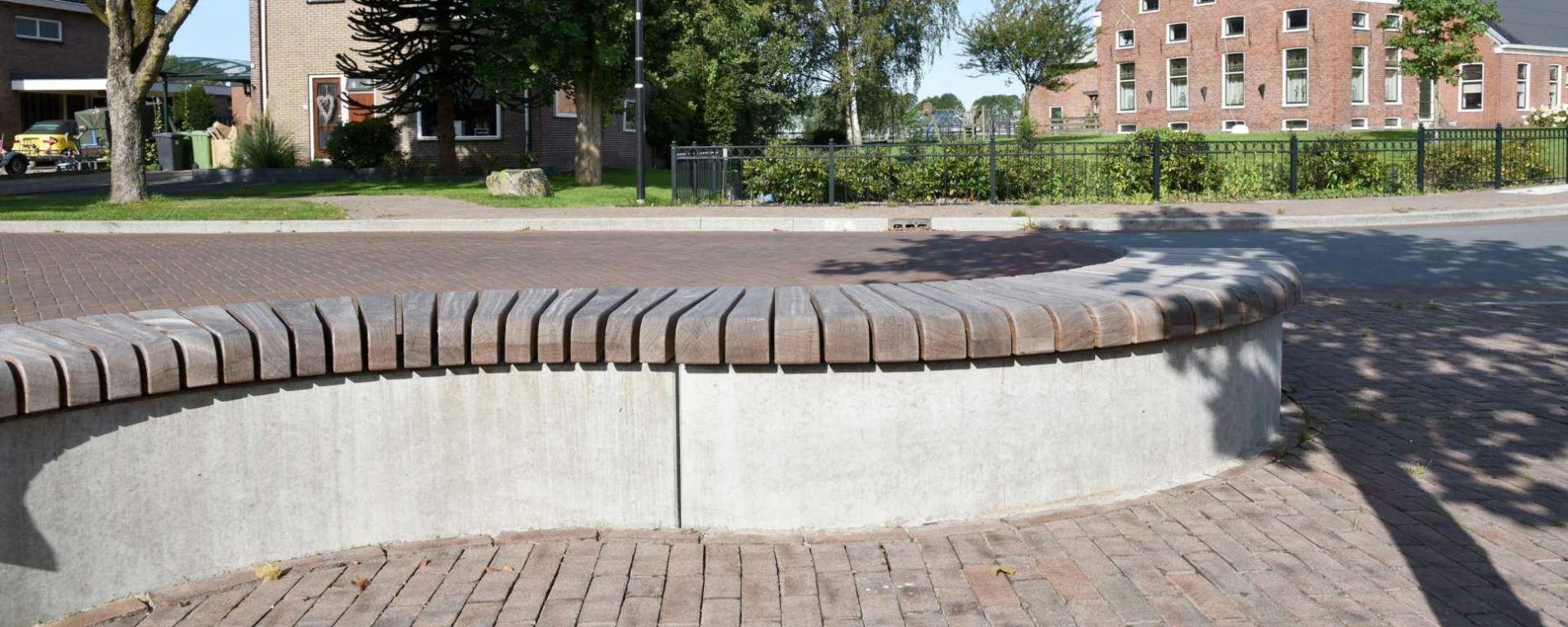 Grid Element 9 Parkbänke Grijsen