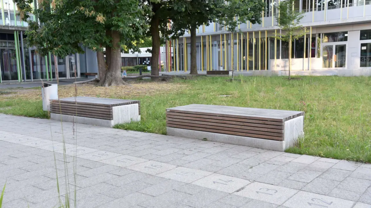 Lounge Elemente Karlsruhe Schule 58
