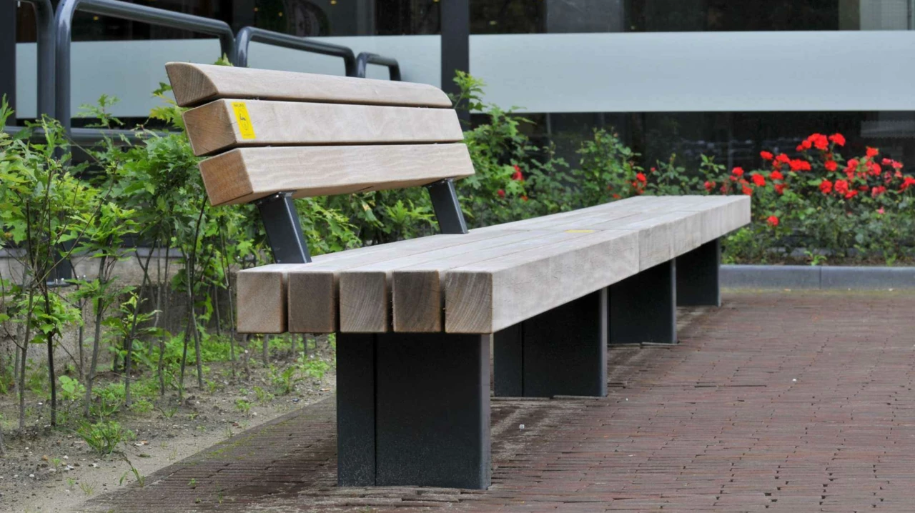 Product Reference photo Plane Plus single seat with backrest B Grijsen 6