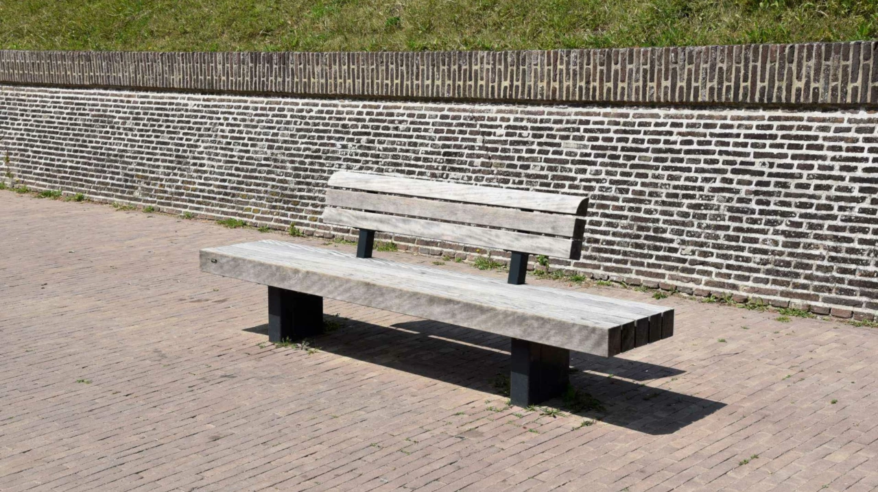 Product Reference photo Plane Plus single seat with backrest B Grijsen