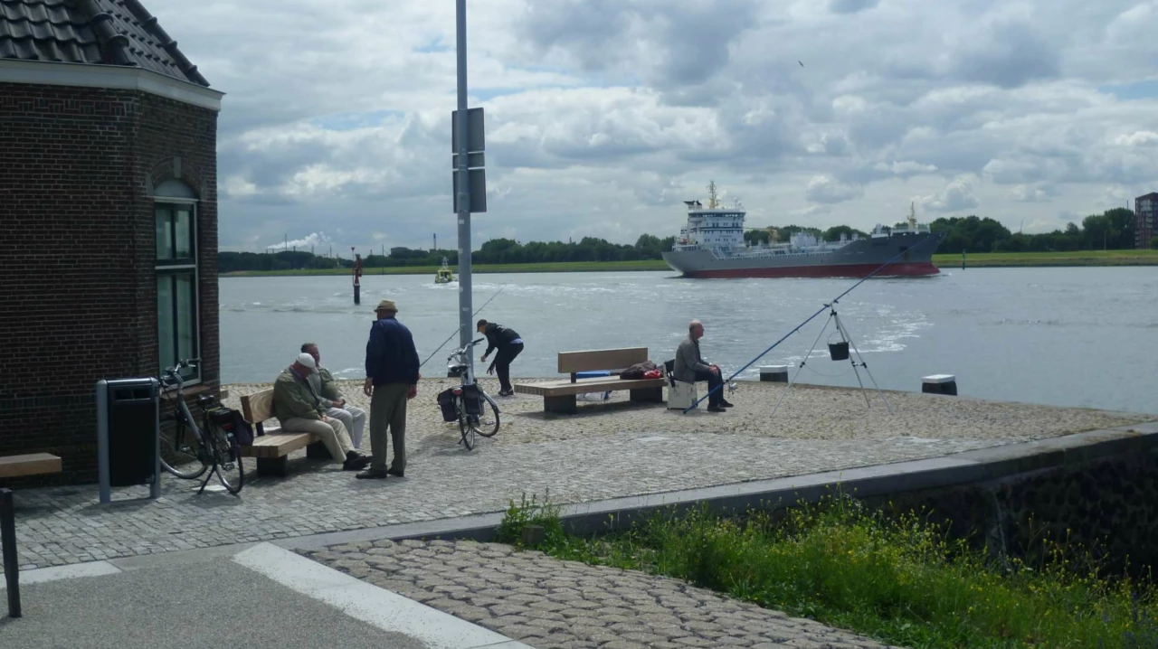 Buitenbank Plane Plus enkelzits met rugleuning