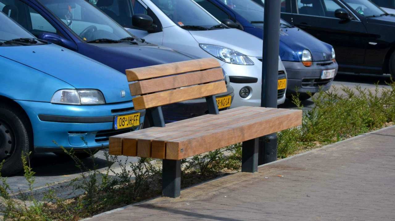Plane Einzelsitz mit Rückenlehne B Parkbänke Grijsen