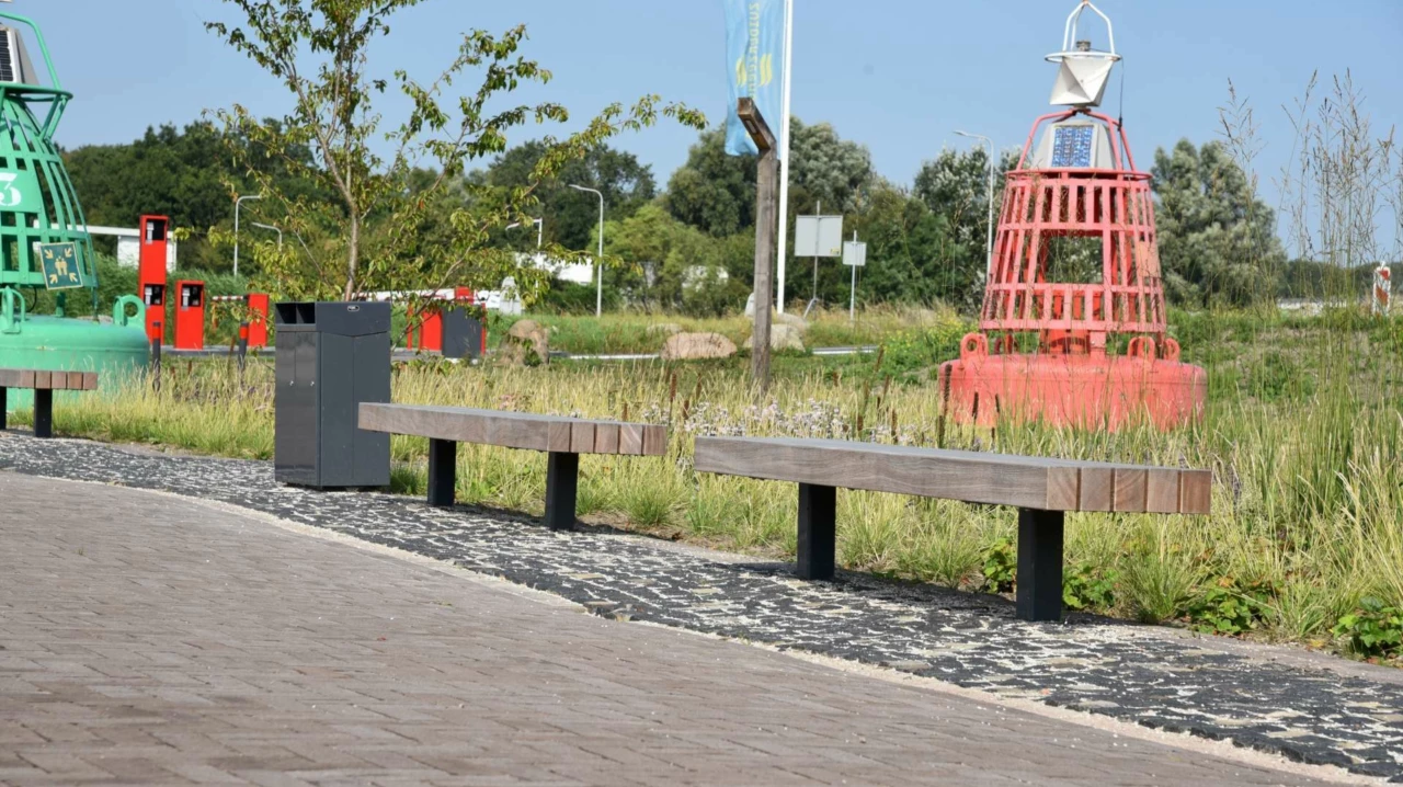 Buitenbank Plane enkelzits voor de openbare ruimte 7
