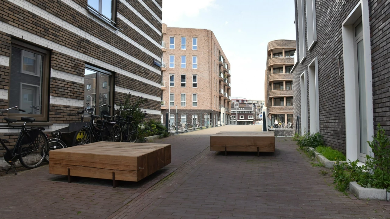 Buitenbank Pure Eco Douglas poef 1500 2