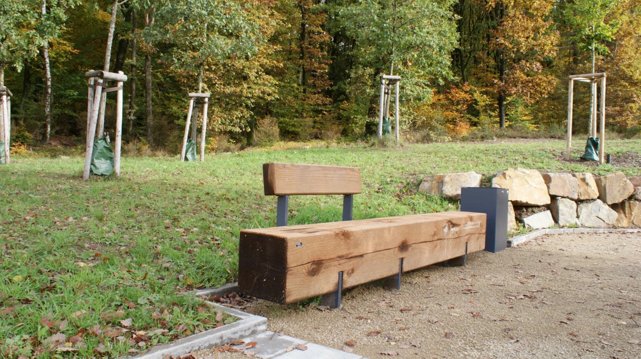 Sitzbank Pure mit Rückenlehne 5