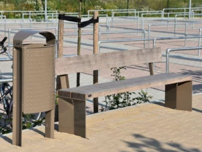 Buitenbank Quadrat enkelzits met rugleuning