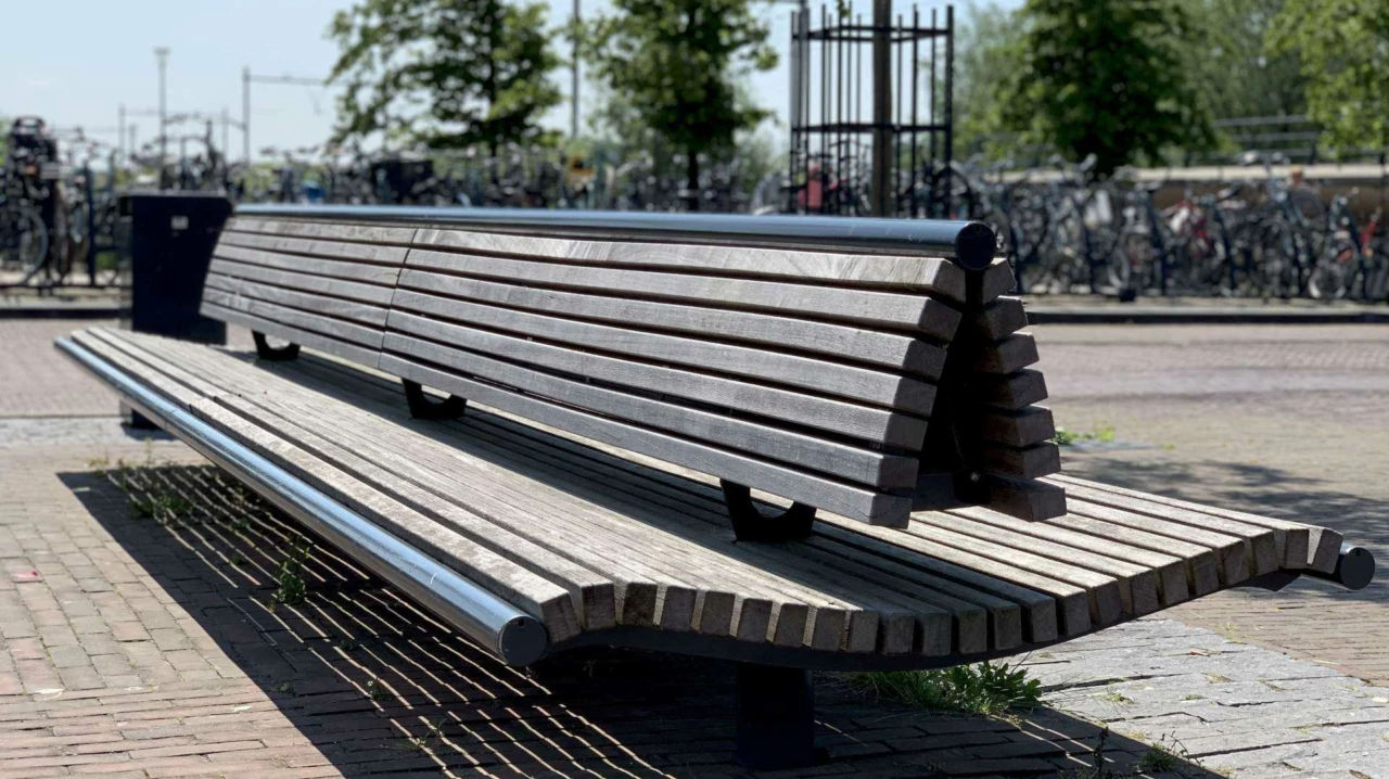 Buitenbank Wenters dubbelzits met rugleuning hout