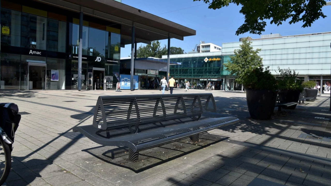 Buitenbank Wenters dubbelzits met rugleuning staal