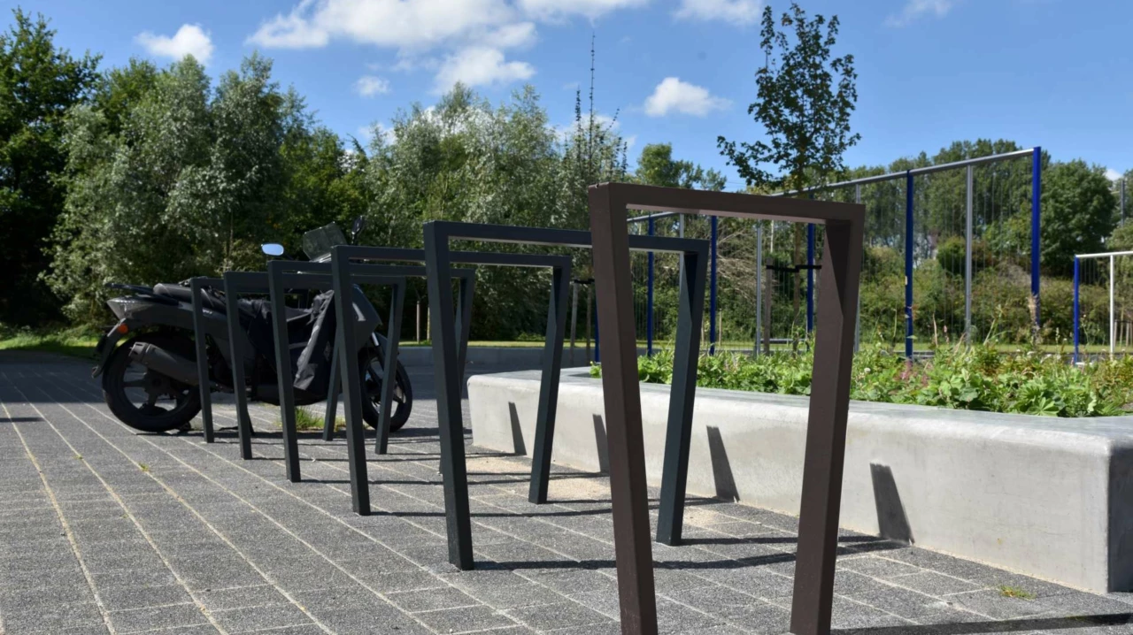 Fietsbeugel Cubic dubbel 630 voor de openbare ruimte