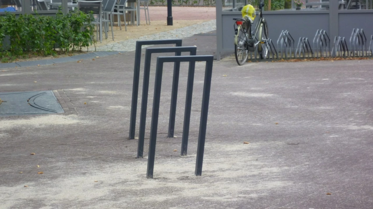 Fietsbeugel Cubic Enkel voor de openbare ruimte