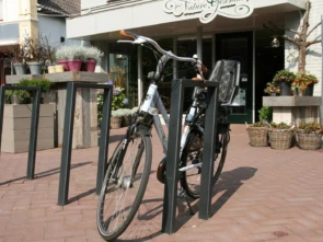 Fietsbeugel Cubic Enkel voor de openbare ruimte