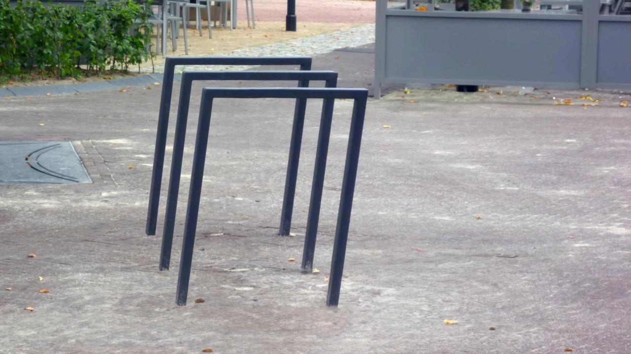 Fietsbeugel cubic enkel 900 voor de openbare ruimte