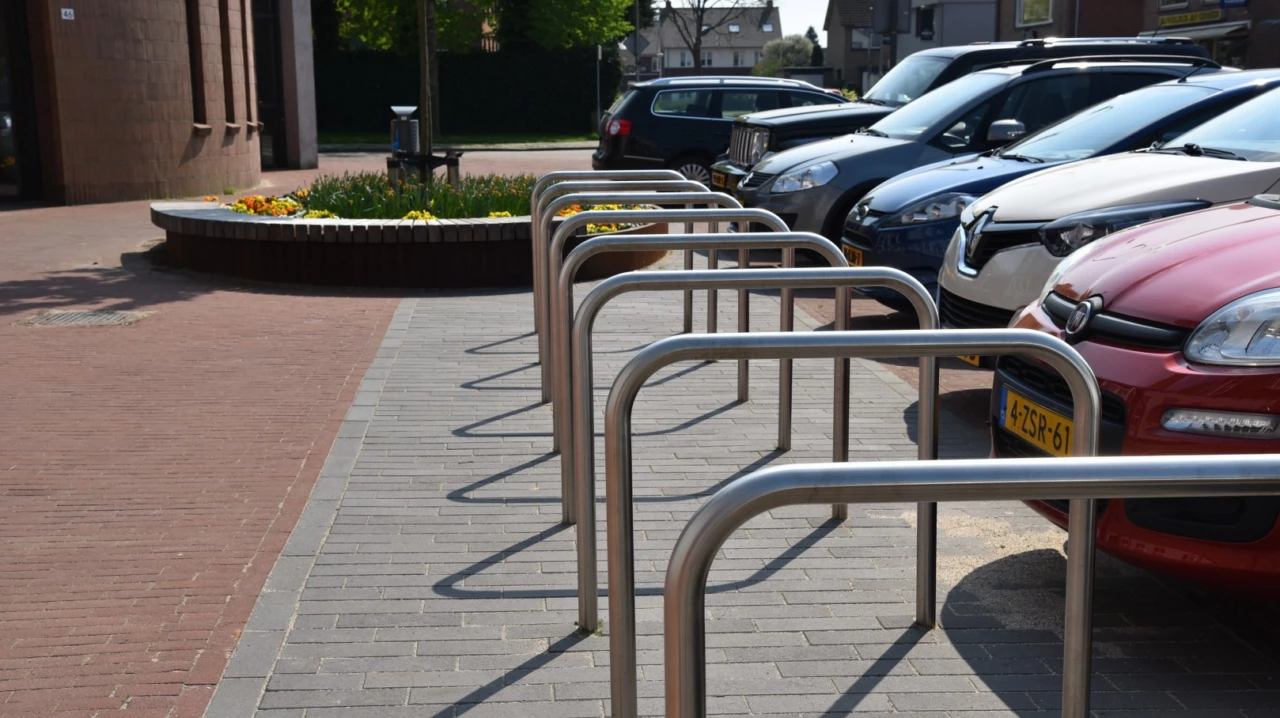 Reference photo Nietje double bicycle parking n 2