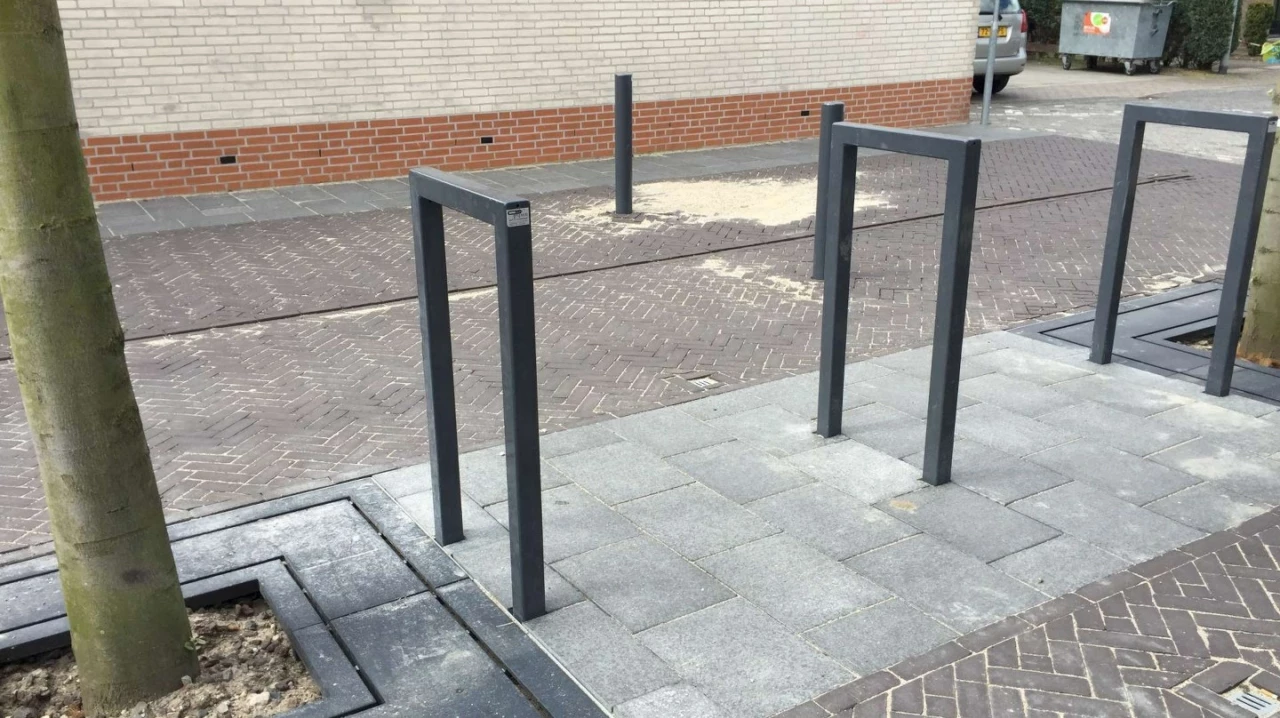 Fietsbeugel Square Enkel voor de openbare ruimte