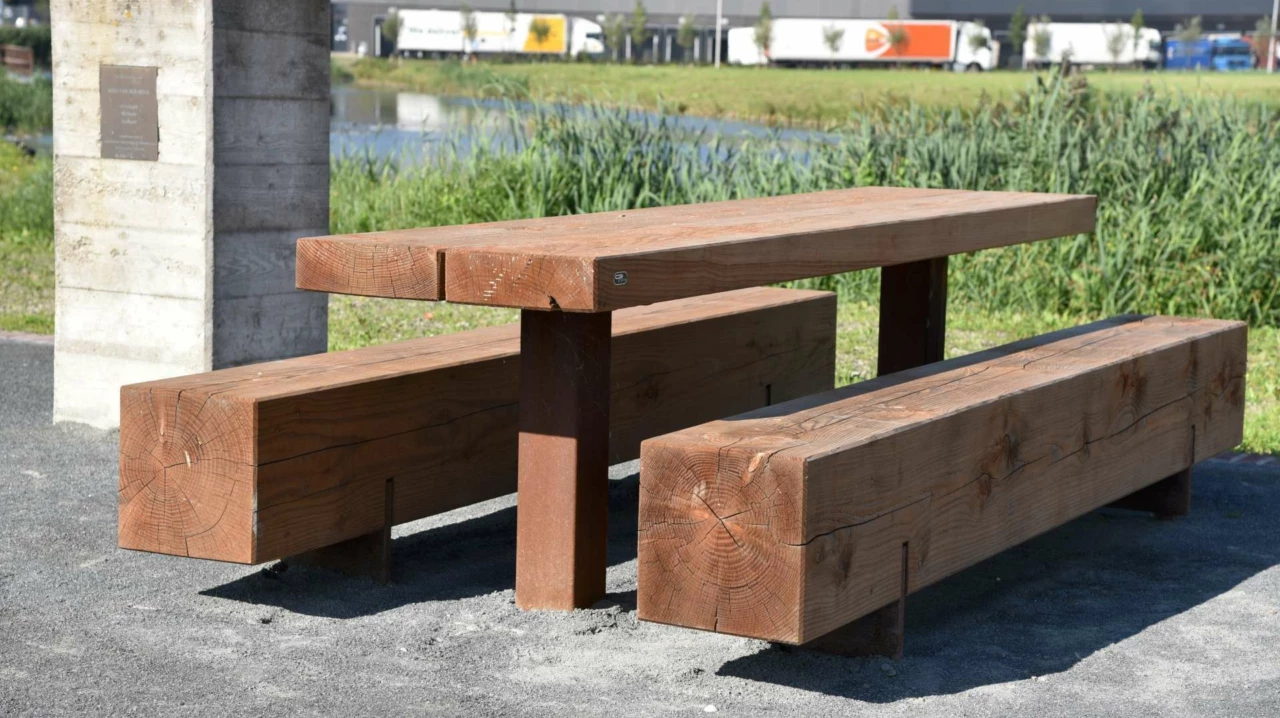 Picknickset Pure II Douglasie Cortenstahl
