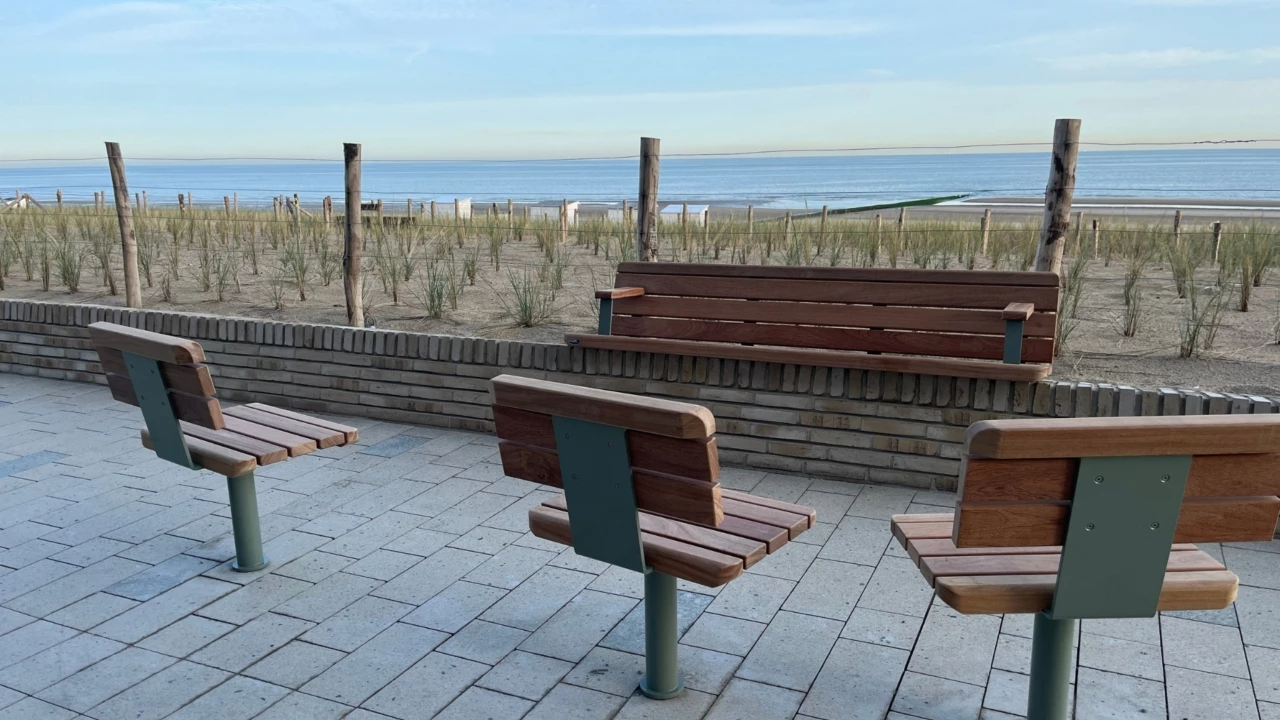 Middelkerke Westende Zitjes op boulevard 3
