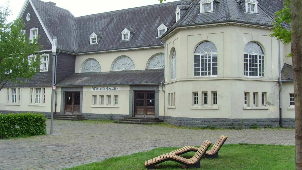 Liegebank Notaris Einzelliege 1000 Bänke Bochum