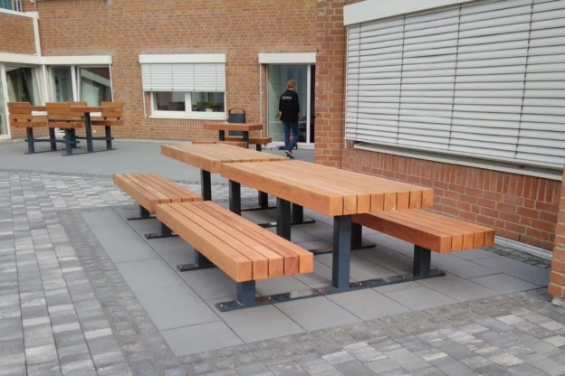 Erftstadt Dakterras Ingenieursbureau Plane Stammtisch picknicksets maatwerkbank 6