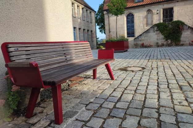 Retro Parkbank Haaks Pflanzkübel Grijsen Möhrendorf