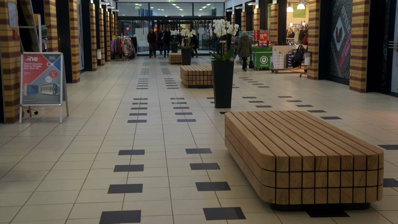 Parkbank Plane Solid Doppelsitz Reuterpassage Rostock