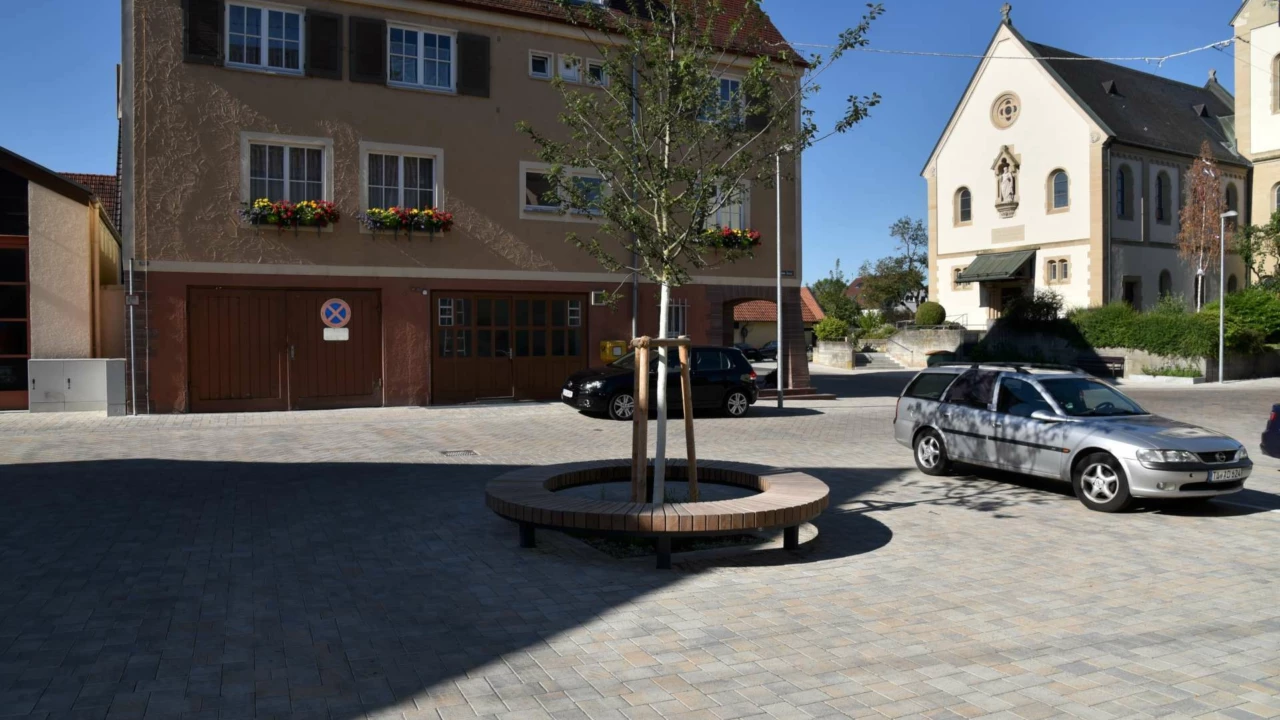 Tübingen Hagelloch Baumbank Plane 14