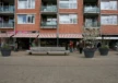 Burgum Winkelgebied Areka Plane Plus dubbelzits met comfort rugleuning square dubbel fietsbeugel straatmeubilair grijsen 4