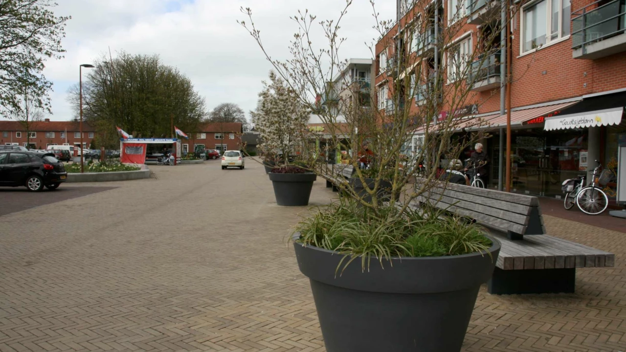 Burgum Winkelgebied Areka Plane Plus dubbelzits met comfort rugleuning square dubbel fietsbeugel straatmeubilair grijsen 7