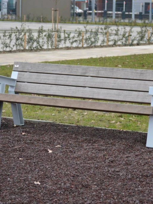 Parkbank mit Metall: Aluminiumguss Big Bench