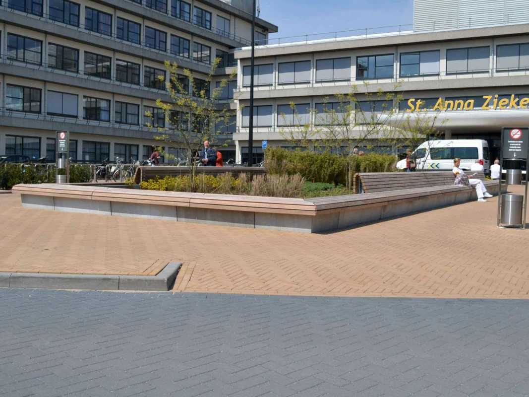 St. Anna Ziekenhuis Geldrop maatwerk buitenbank