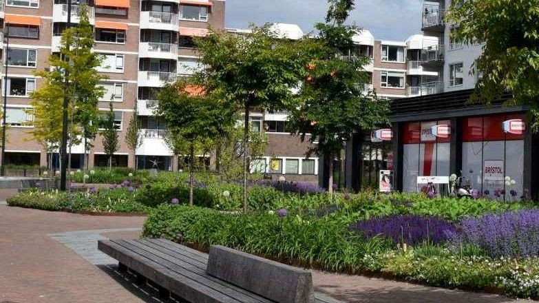 Papendrecht Marktplein Plane Constructo 70 4
