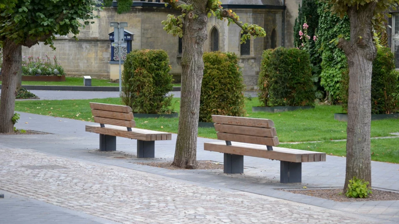 Valkenburg Historisch Centrum Plane Plus enkelzits met rugleuning B 1