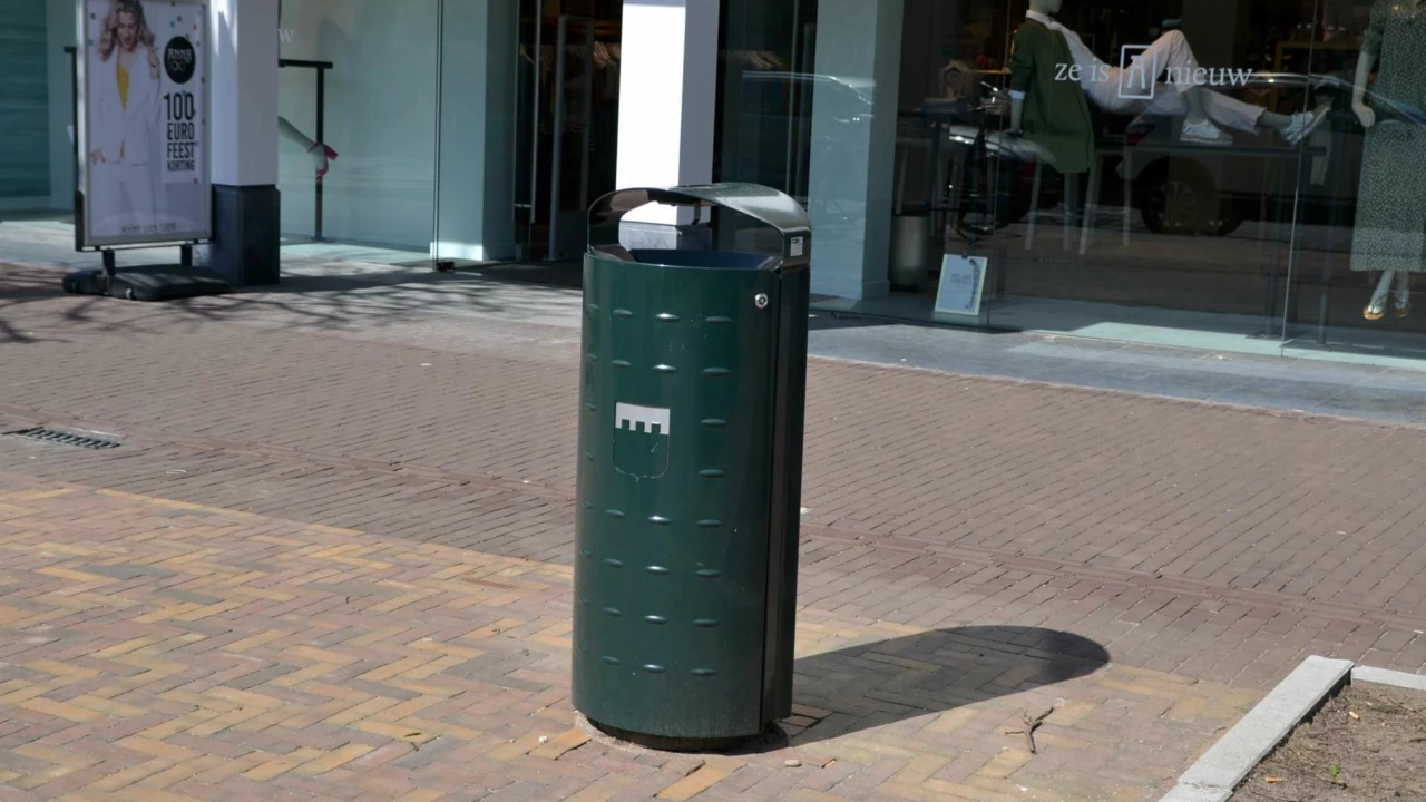 Marktplein Zeist Muurbank Constructo 102 Maatwerkbank voor Voorzieningenkast Nietje 4