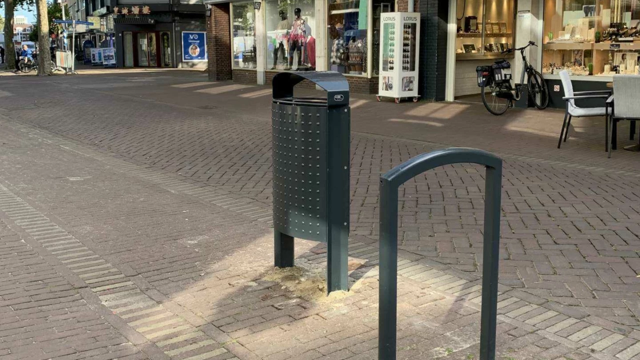 Zevenaar tweedehands afvalbakken gerefurbishte afvalbakken Grijsen 1