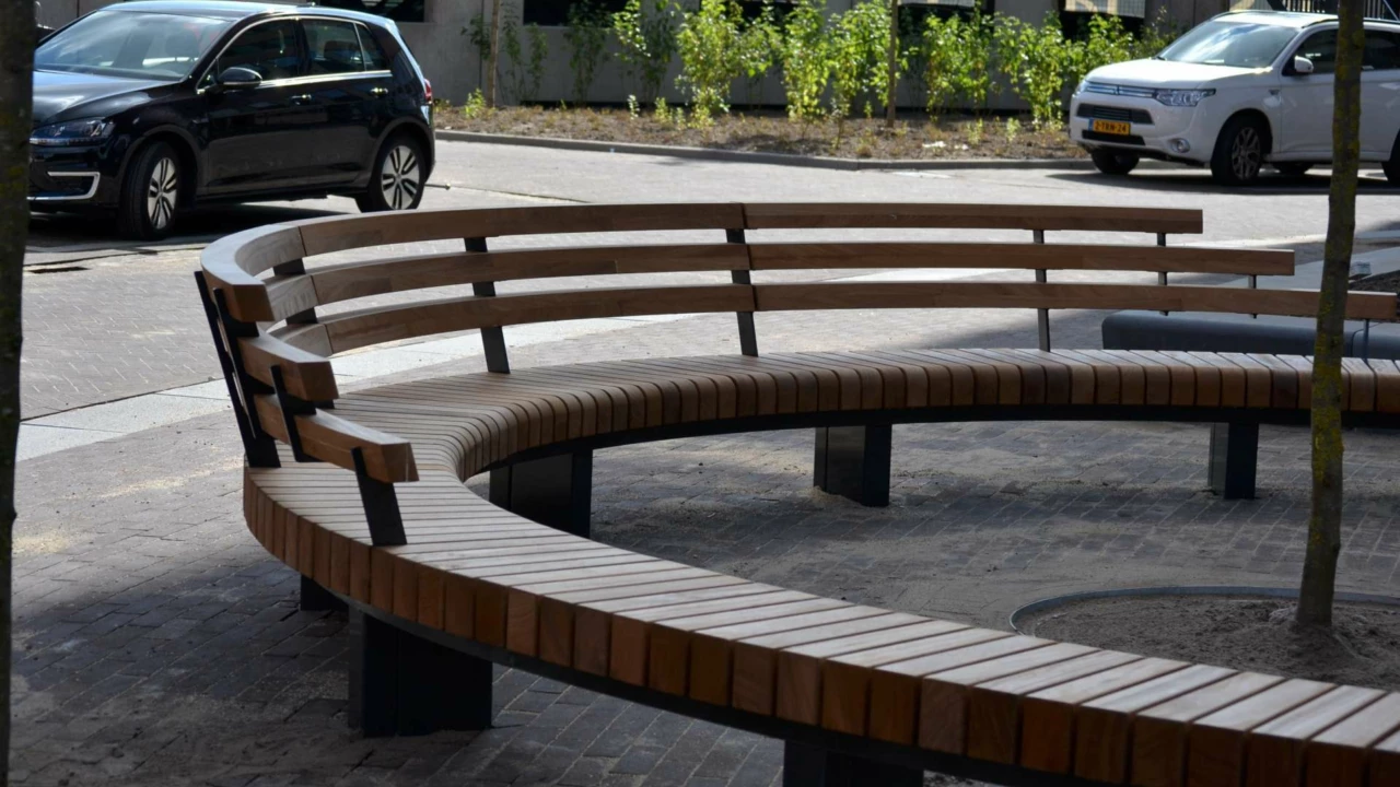 S Hertogenbosch Bolduc Maatwerk elementen Grid zit groen boomroosters afvalbakken 2